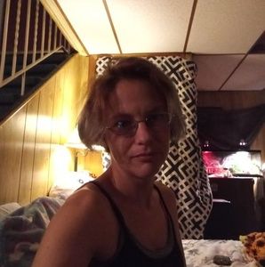 Meet your Posher, Rose